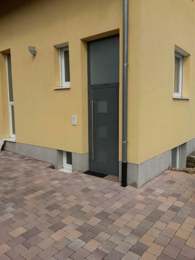 Ferienwohnung Weingut Brutscher Roschbach Exterior photo